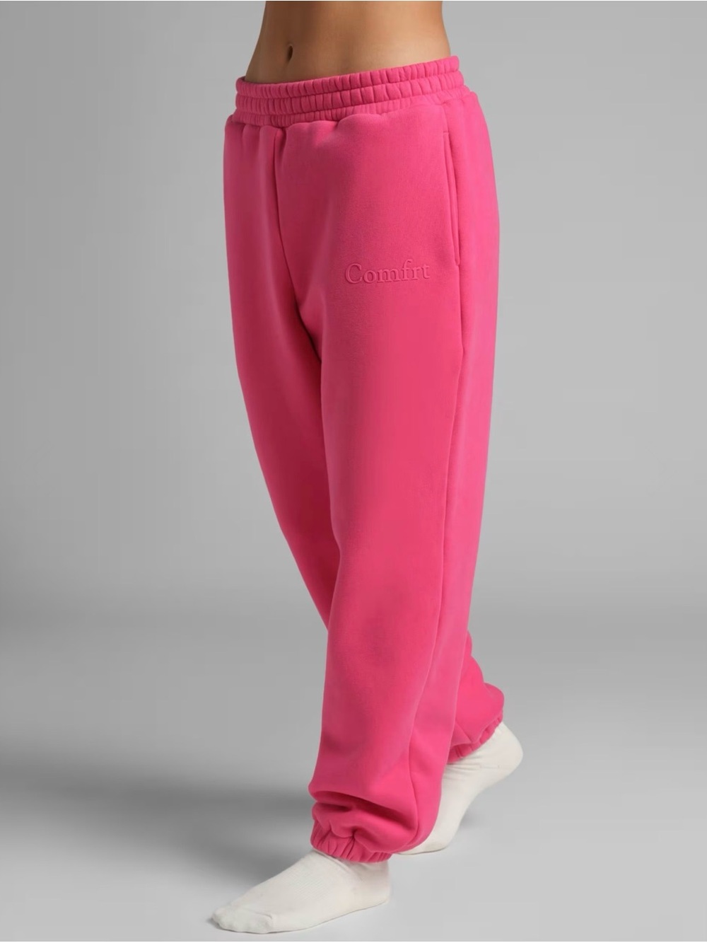 Comfrt hot pink joggers M